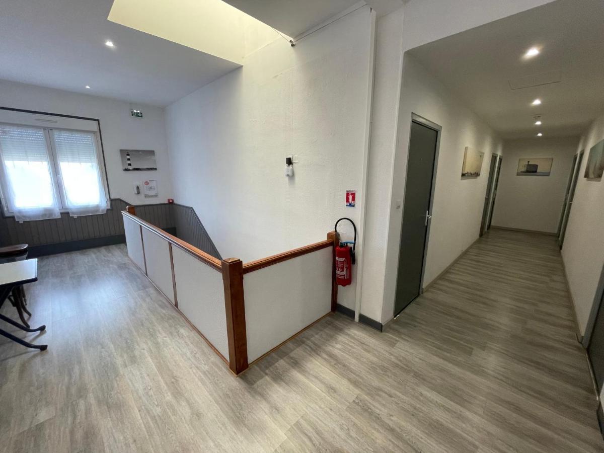 Logis Hotel Le Terminus Bourcefranc Екстериор снимка