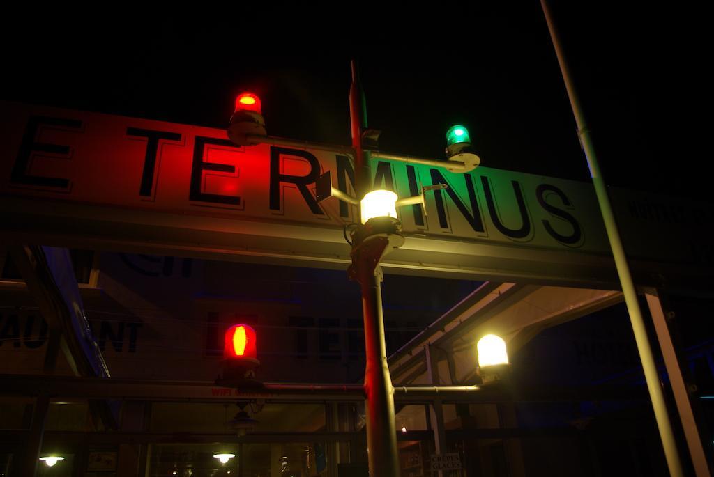 Logis Hotel Le Terminus Bourcefranc Екстериор снимка
