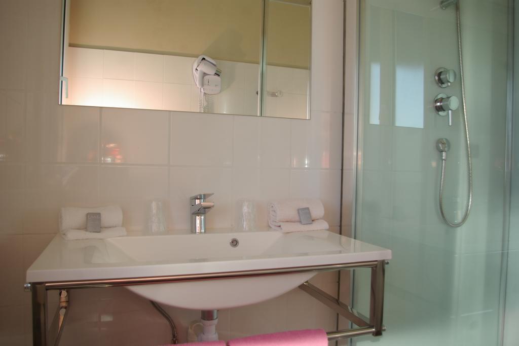 Logis Hotel Le Terminus Bourcefranc Екстериор снимка